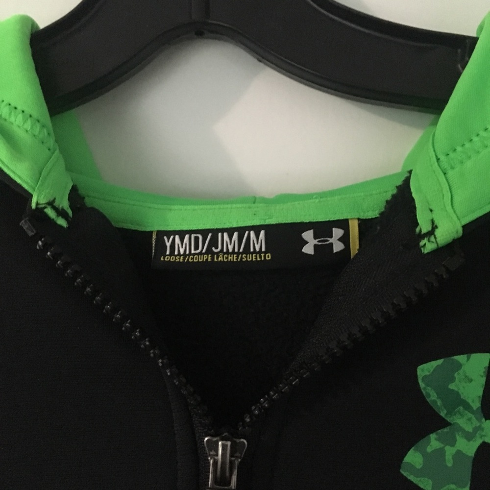 Under Armour youth M sweat shirt